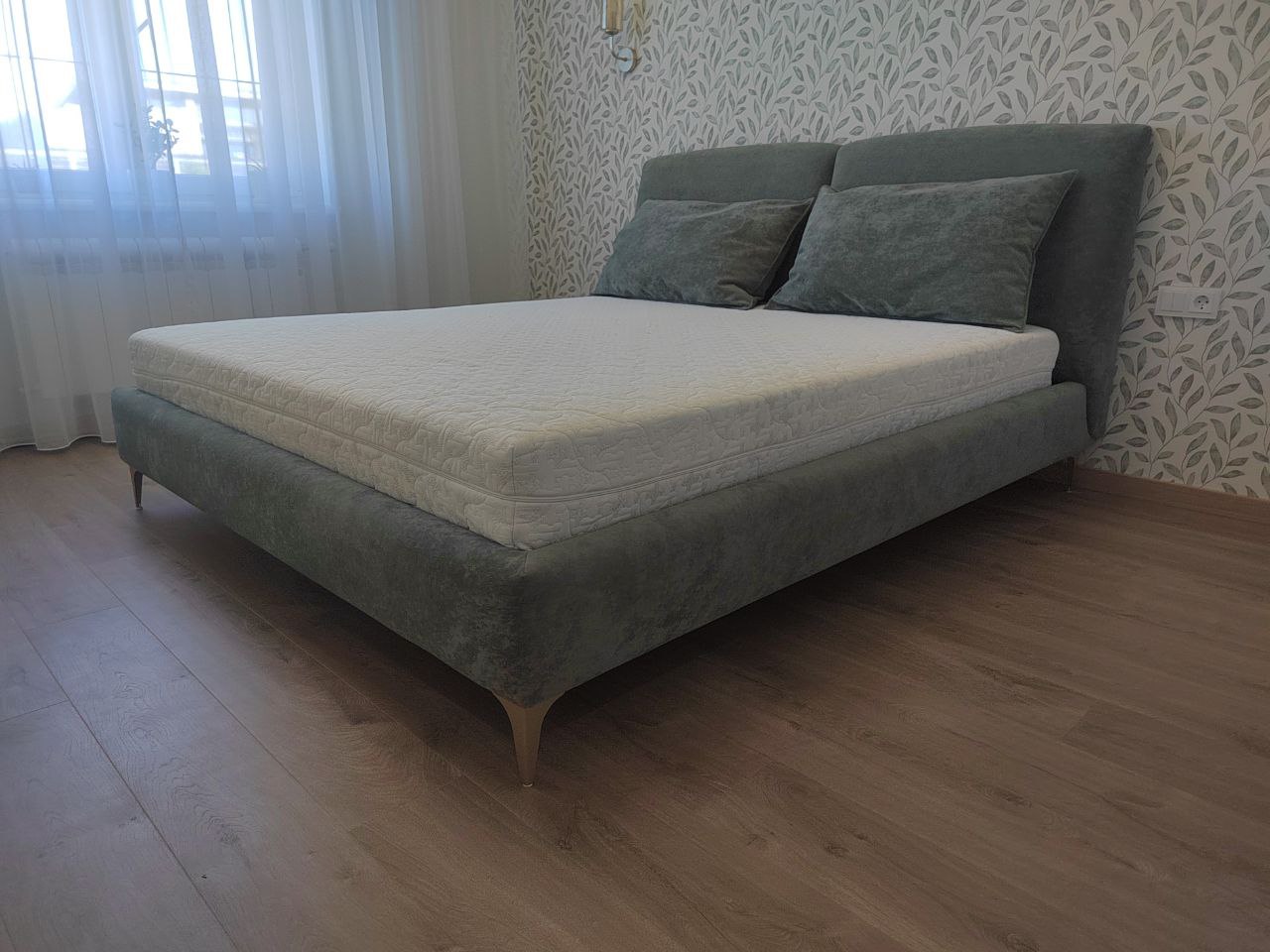 Кровать без швов